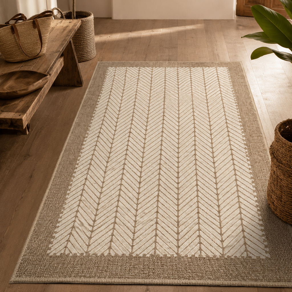 Tapis rectangulaire Néréo – style naturel – motifs chevrons beige et taupe